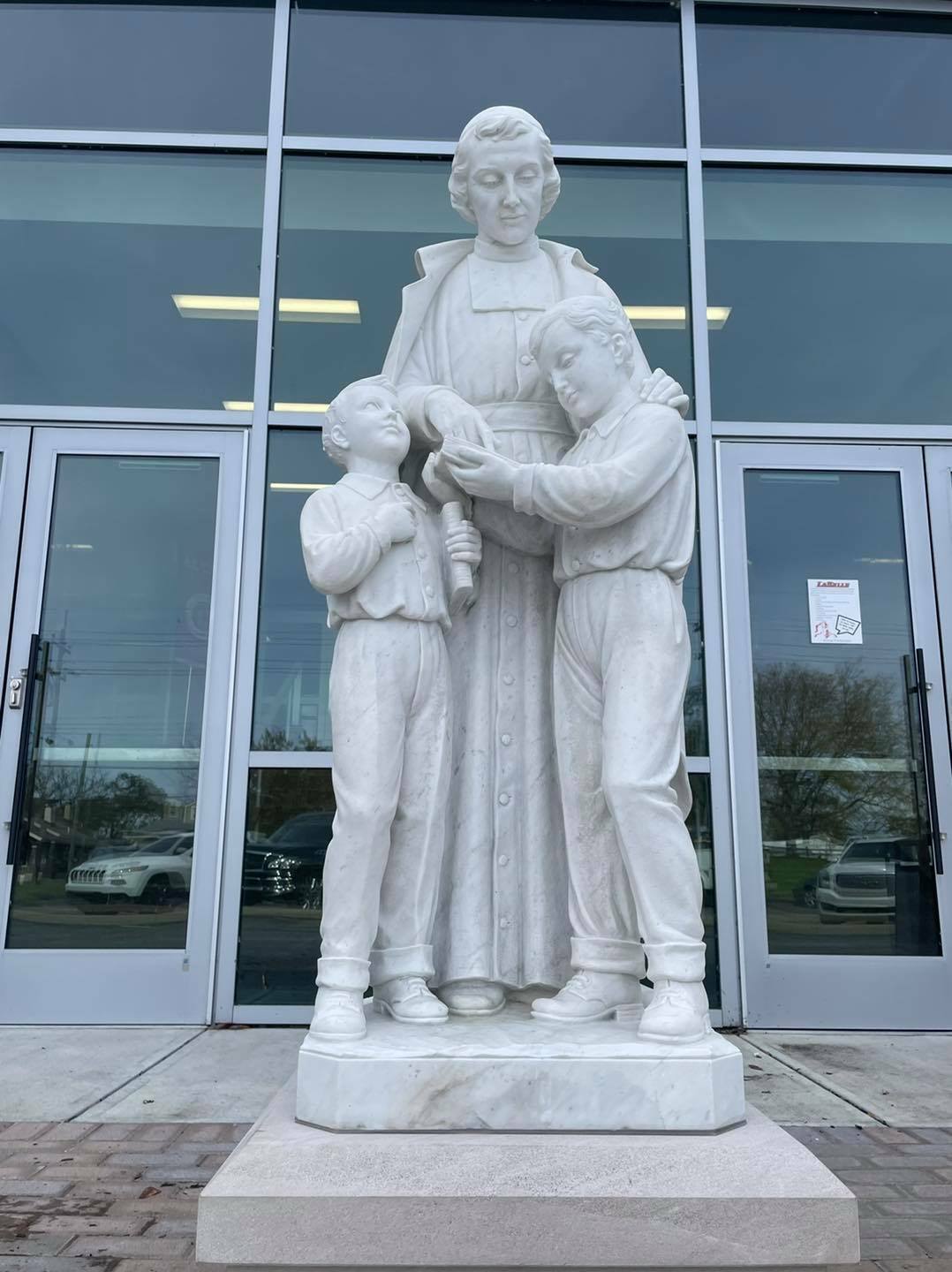 de La Salle front statue 2021